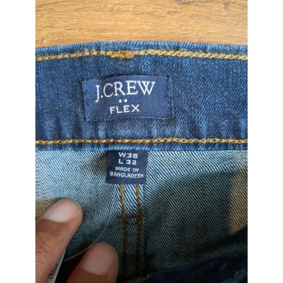 J. Crew Mens 36x32‎  Athletic Slim Fit Medium Wash Jeans - Picture 5 of 16